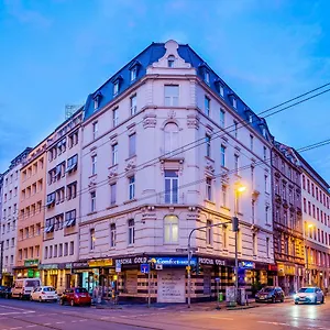 Hotel Comfort Frankfurt Station, Francoforte sul Meno