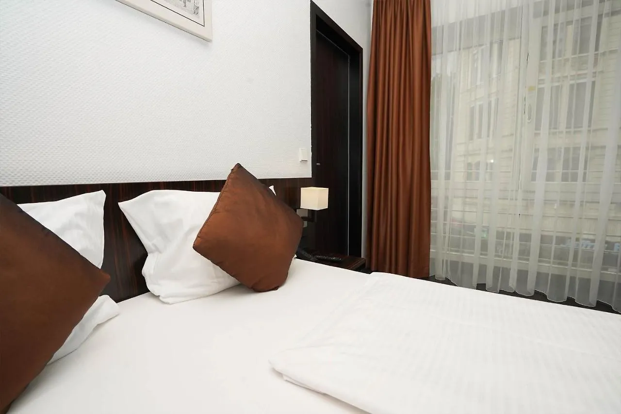 The Atrium Hotel Frankfurt am Main 4*,  Germany